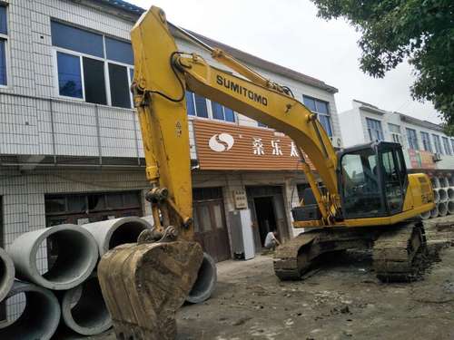 安徽出售转让二手8500小时2010年住友SH210挖掘机