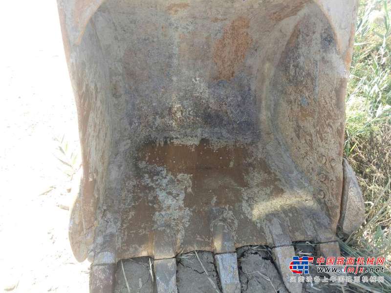 山东出售转让二手16000小时2007年日立ZX200挖掘机