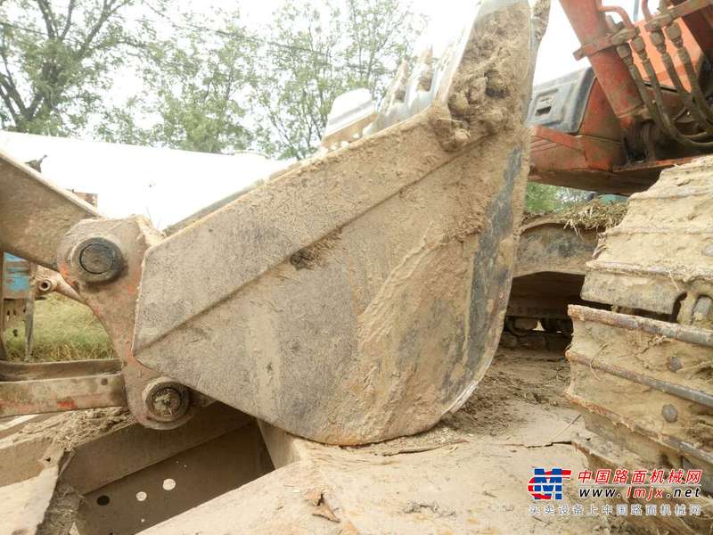 山东出售转让二手12000小时2005年日立EX120挖掘机