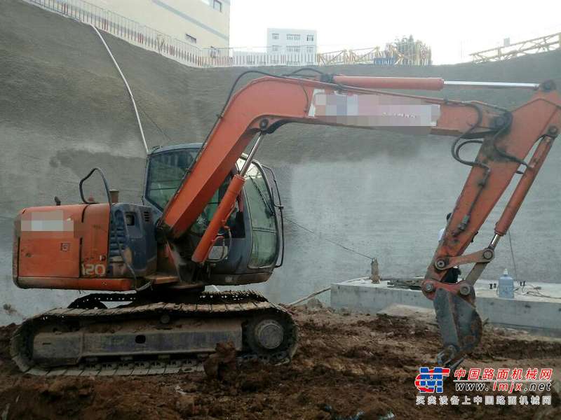 山西出售转让二手10000小时2010年日立ZX70挖掘机