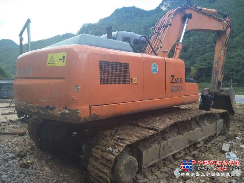 云南出售转让二手14563小时2009年日立EX230挖掘机