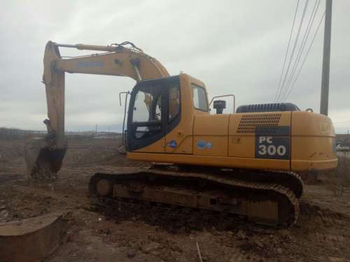 黑龙江出售转让二手6200小时2012年柳工CLG925D挖掘机