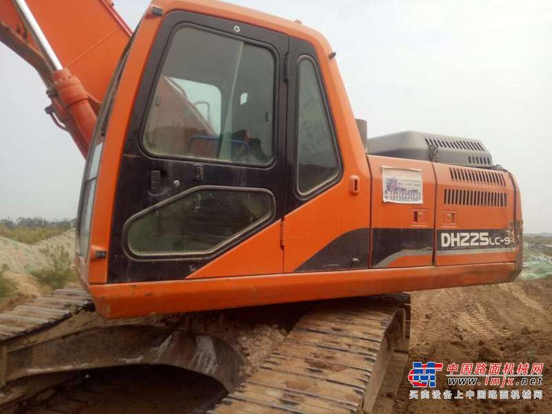 陕西出售转让二手6100小时2010年斗山DH225LC挖掘机