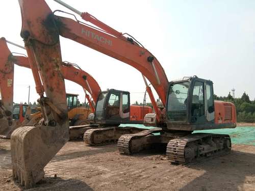 山东出售转让二手7000小时2010年日立ZX200挖掘机