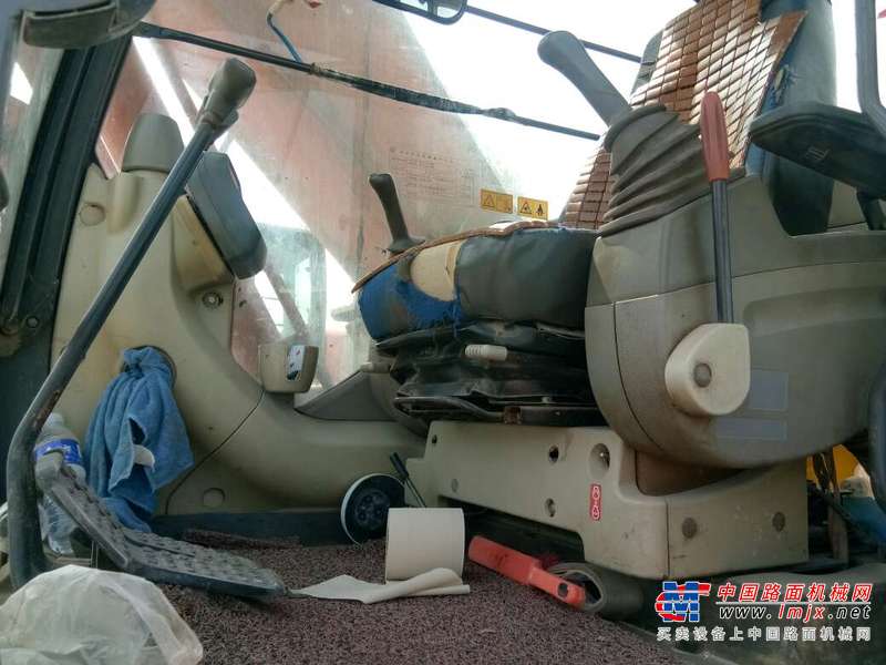 山东出售转让二手7000小时2010年日立ZX200挖掘机