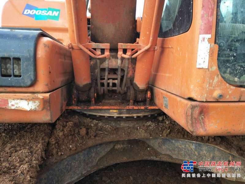云南出售转让二手6000小时2014年斗山DH150LC挖掘机
