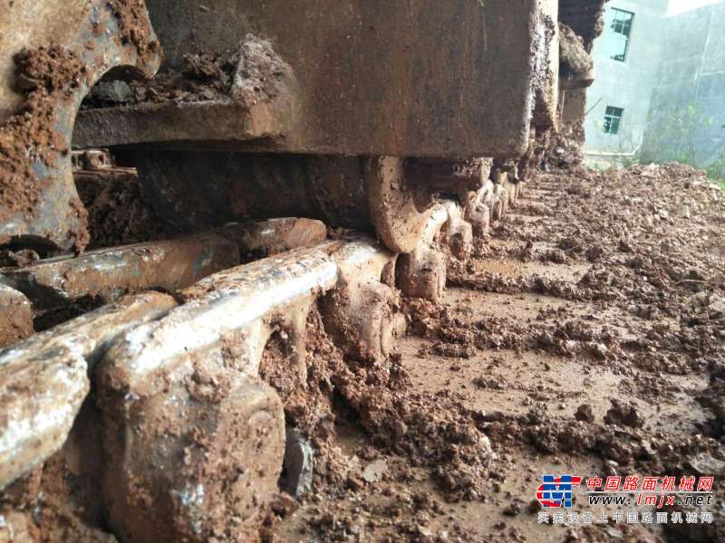 云南出售转让二手6000小时2014年斗山DH150LC挖掘机