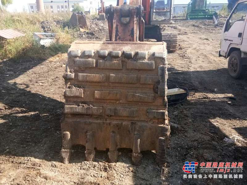 黑龙江出售转让二手19000小时2003年日立EX200LC挖掘机