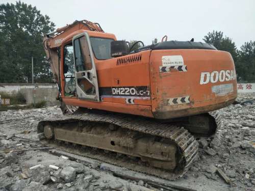 安徽出售转让二手1200小时2009年斗山DH220LC挖掘机