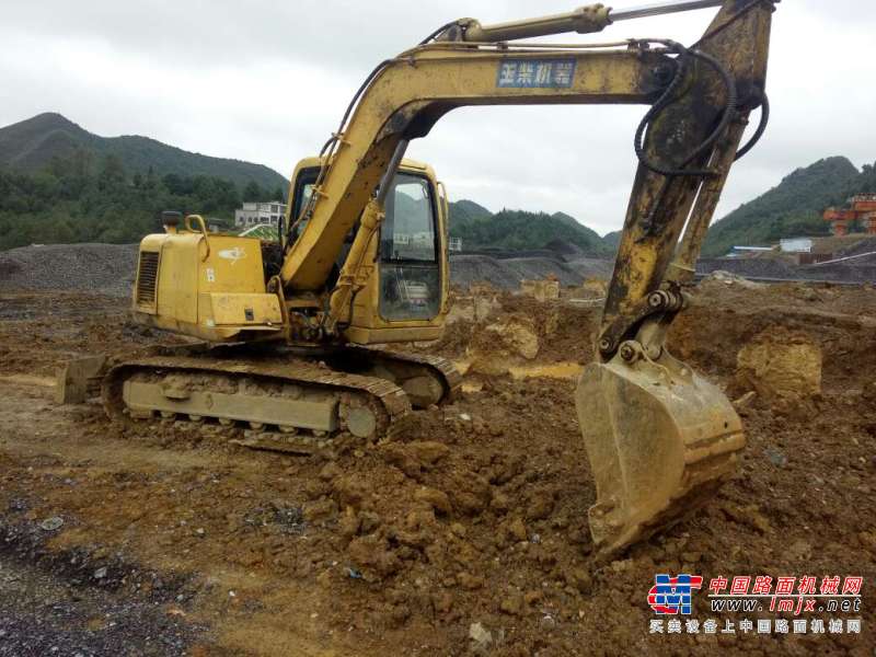 贵州出售转让二手10000小时2006年玉柴YC85挖掘机