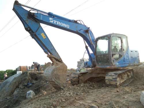 安徽出售转让二手4658小时2013年山重建机GC138挖掘机