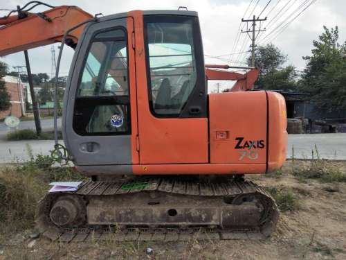 辽宁出售转让二手7000小时2010年日立ZX70挖掘机