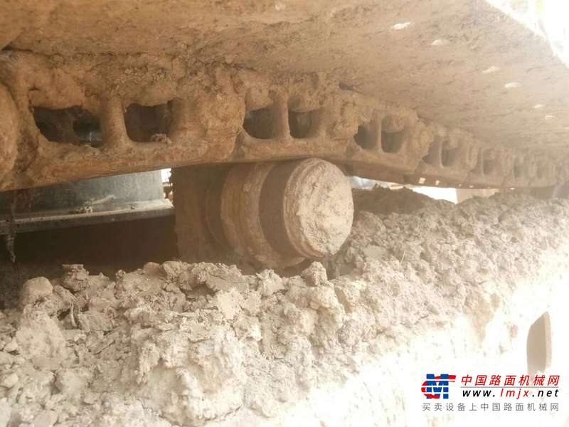 山东出售转让二手5000小时2014年龙工LG6075挖掘机