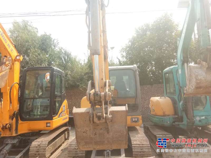 山东出售转让二手3000小时2014年徐工XE60CA挖掘机