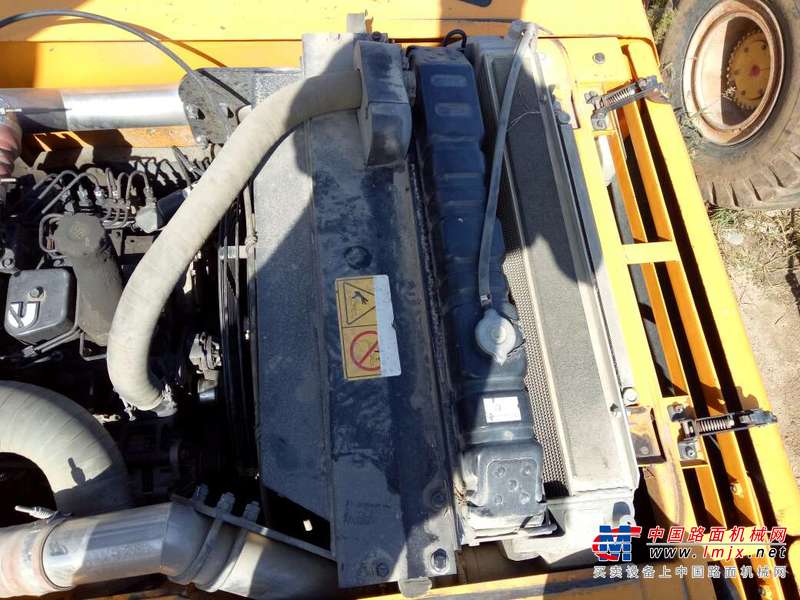 辽宁出售转让二手6000小时2010年现代R225LC挖掘机