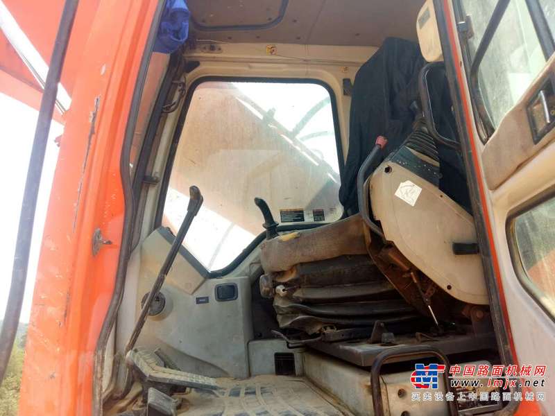 江西出售转让二手8700小时2010年斗山DH220LC挖掘机