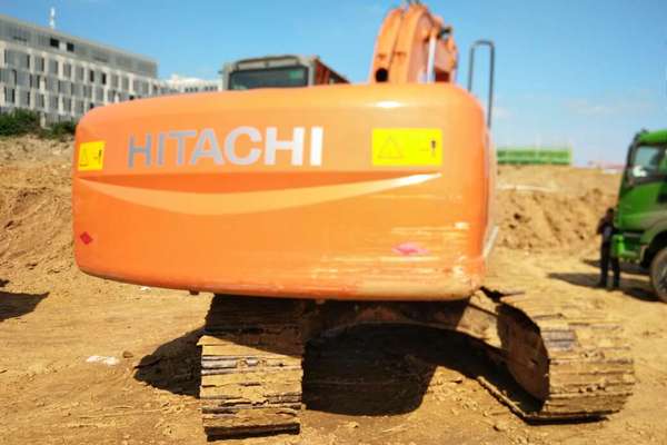 安徽出售转让二手7933小时2010年日立ZX200挖掘机