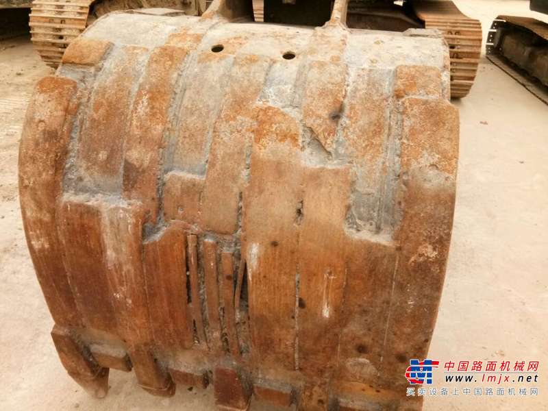 山东出售转让二手8000小时2007年山重建机JCM913B挖掘机