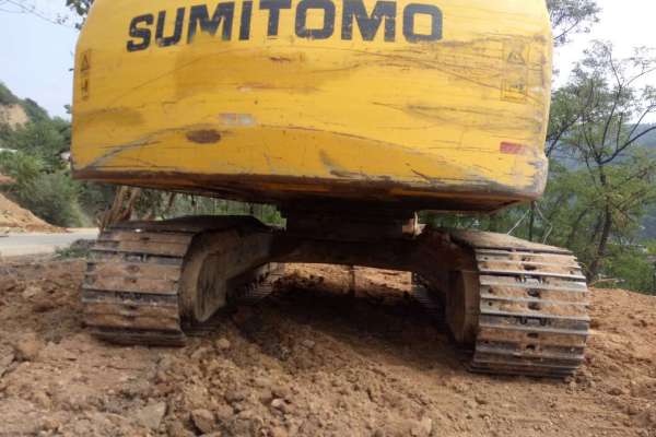 陕西出售转让二手5700小时2011年住友SH130挖掘机