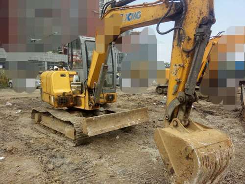 贵州出售转让二手5000小时2013年徐工XE60挖掘机