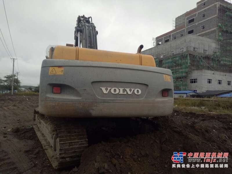 黑龙江出售转让二手11000小时2008年沃尔沃EC360BLC挖掘机