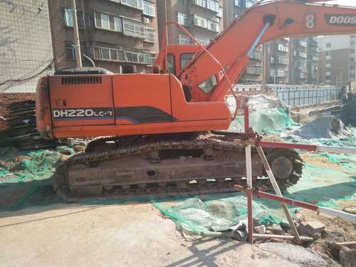 山东出售转让二手12000小时2007年斗山DH220LC挖掘机