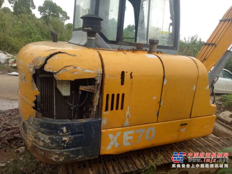 江西出售转让二手8700小时2010年徐工XE60挖掘机