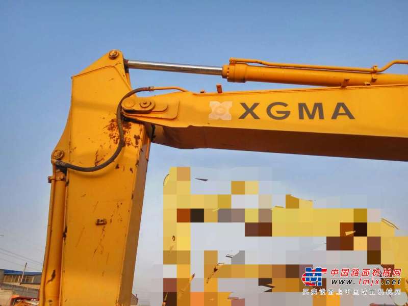 山西出售转让二手8000小时2008年厦工XG822LC挖掘机