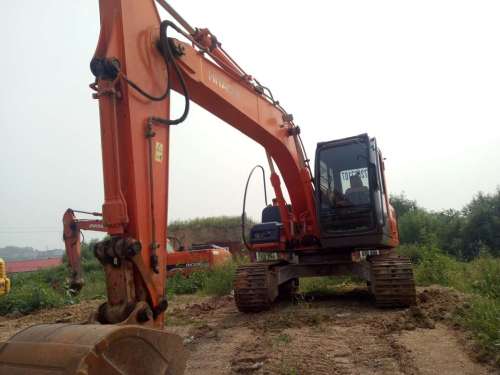 辽宁出售转让二手5000小时2011年日立ZX120挖掘机