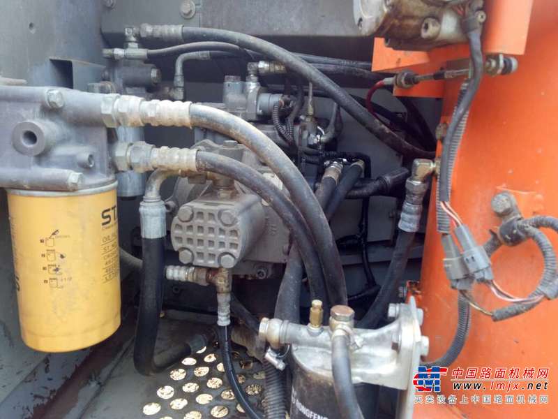 辽宁出售转让二手6000小时2011年日立ZX120挖掘机