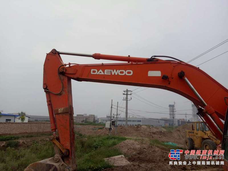 陕西出售转让二手8700小时2005年大宇DH220LC挖掘机