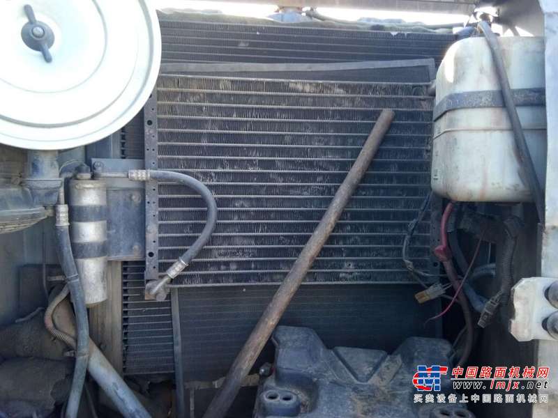黑龙江出售转让二手9922小时2003年日立EX120挖掘机