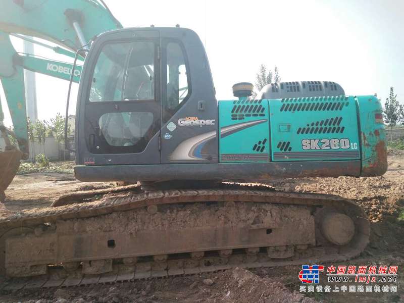 山东出售转让二手8600小时2010年神钢SK260LC挖掘机