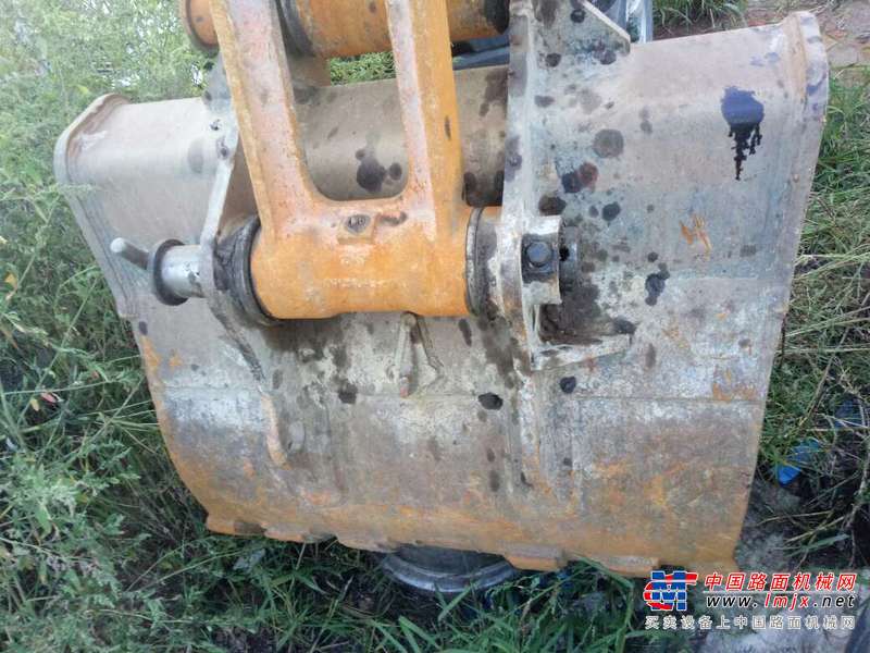 黑龙江出售转让二手11000小时2010年斗山DH220LC挖掘机