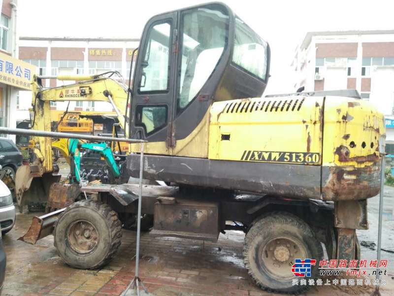 安徽出售转让二手2000小时2013年犀牛重工XNW51360挖掘机