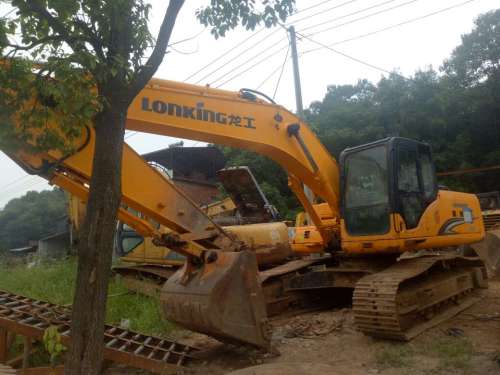 江西出售转让二手3000小时2014年龙工LG6225挖掘机