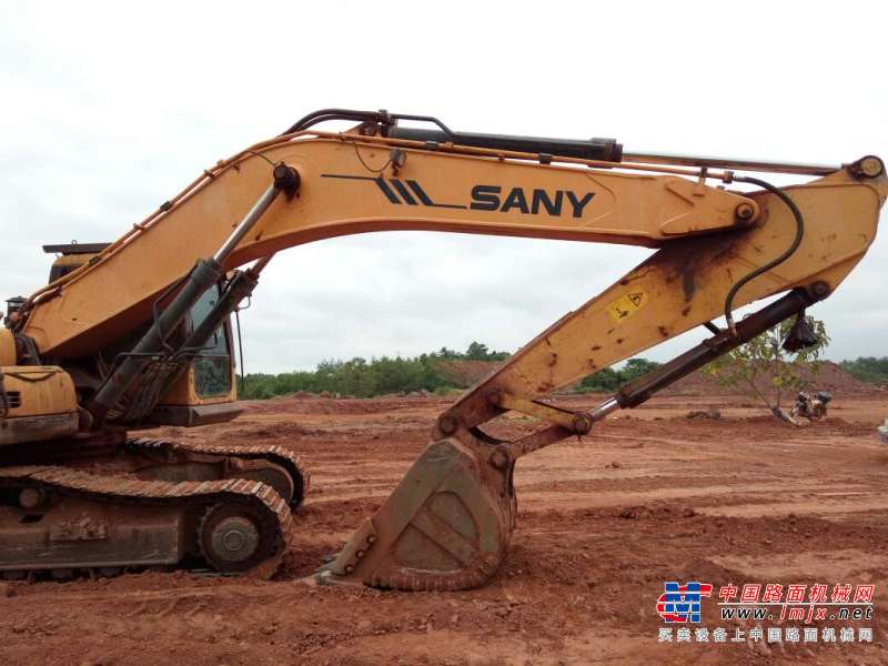 江西出售转让二手9000小时2013年三一重工SY365H挖掘机