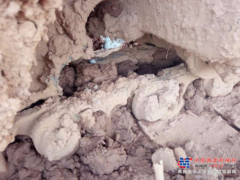 江西出售转让二手14000小时2010年斗山DH220LC挖掘机