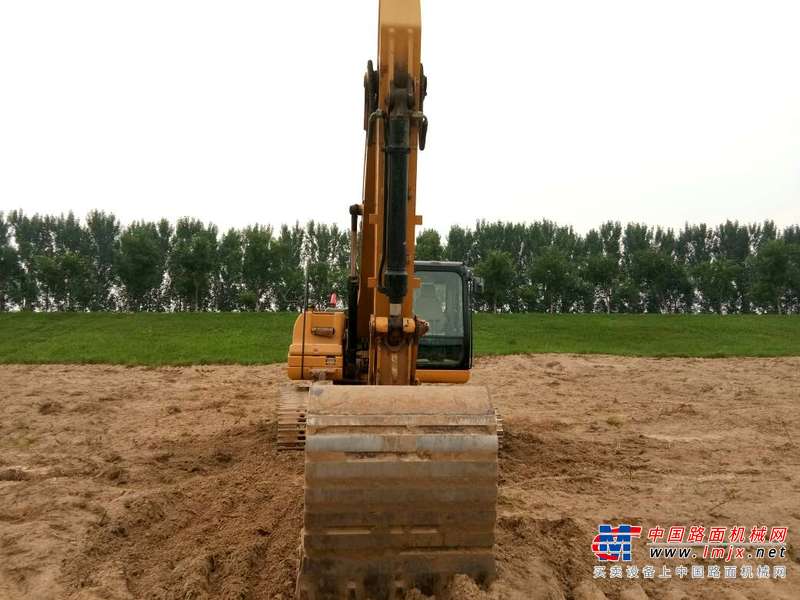 山东出售转让二手5000小时2011年卡特彼勒323DL挖掘机