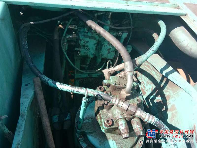 黑龙江出售转让二手15000小时2007年神钢SK320挖掘机