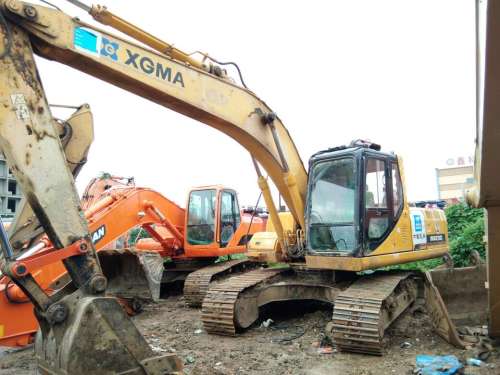 安徽出售转让二手12326小时2010年厦工XG821挖掘机