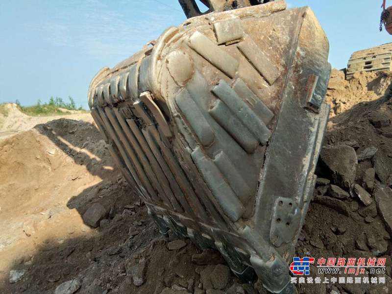 河北出售转让二手6000小时2011年斗山DH300LC挖掘机