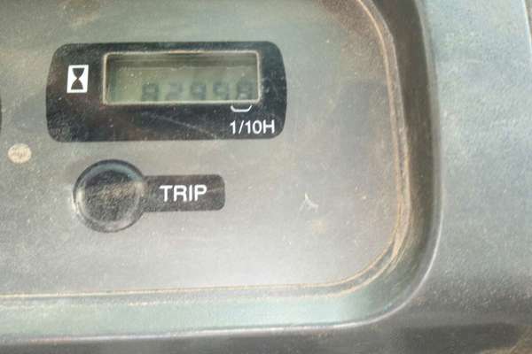 贵州出售转让二手8300小时2011年住友SH240挖掘机