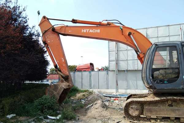 安徽出售转让二手15680小时2007年日立EX200挖掘机