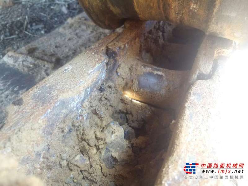 辽宁出售转让二手4600小时2011年黑猫8085挖掘机