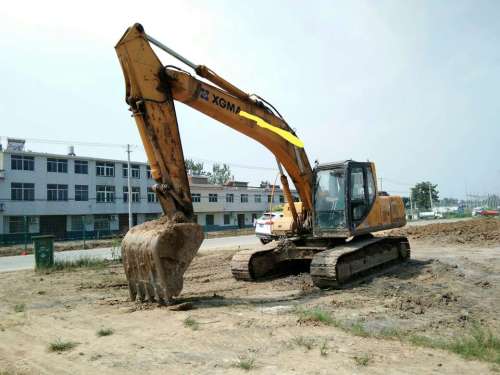安徽出售转让二手11356小时2010年厦工XG822LC挖掘机