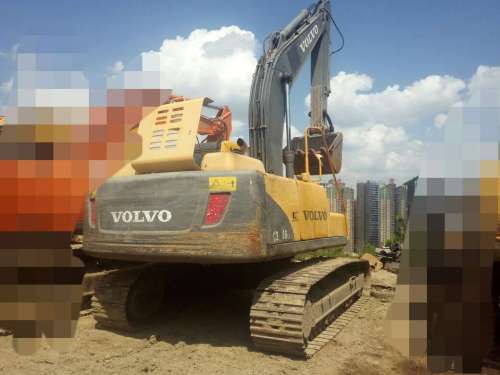 贵州出售转让二手7700小时2011年沃尔沃EC210B挖掘机