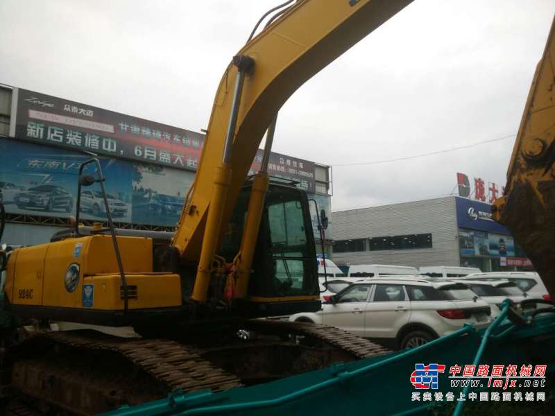 甘肃出售转让二手9200小时2011年山重建机924C挖掘机