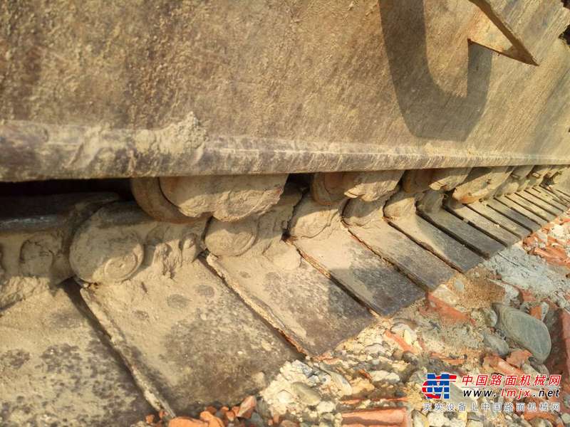 陕西出售转让二手9800小时2010年斗山DH225LC挖掘机