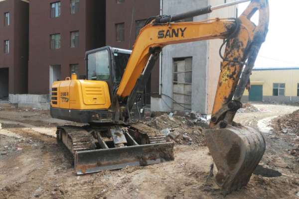 山西出售转让二手5164小时2011年三一重工SY60C挖掘机